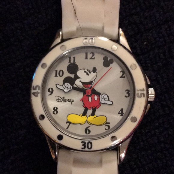 Mickey Mouse watch by Disney - Picture 1 of 8